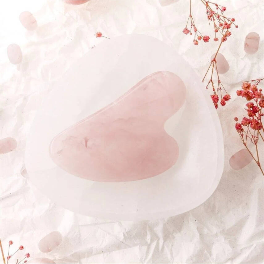 Pembe Kuvars Taşı Gua Sha Yüz Masaj Taşı Kalpli - 4